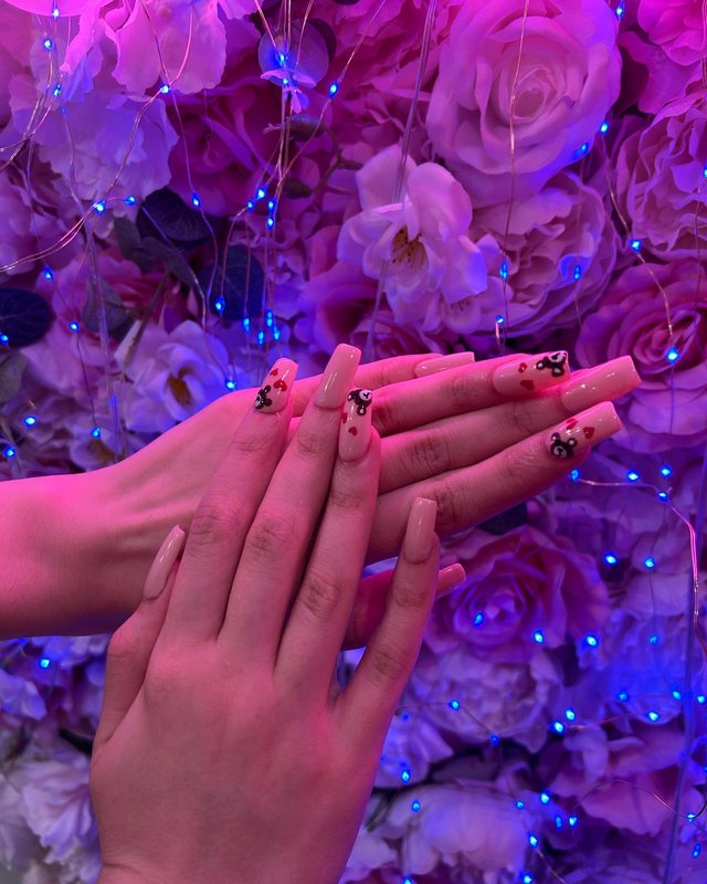 Nail art and gel manicure at Naespa Beauty in Astoria, Queens