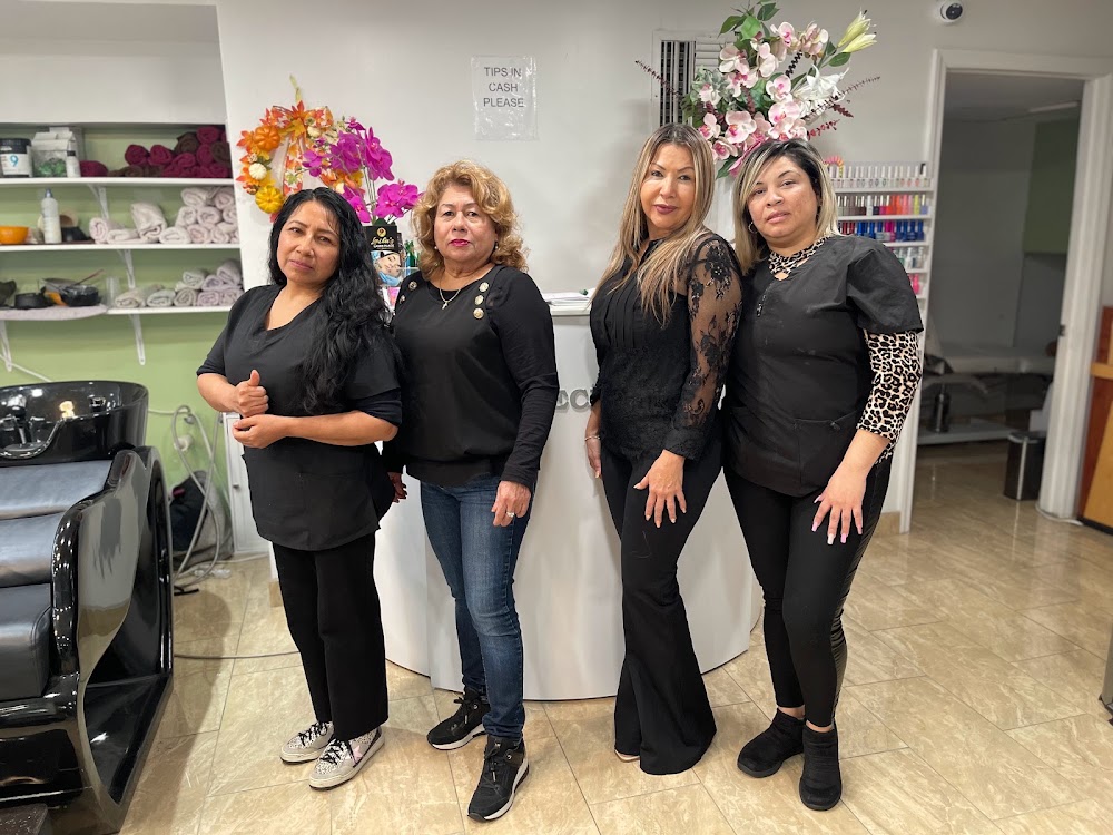Massage Service at Naespa Beauty in Astoria